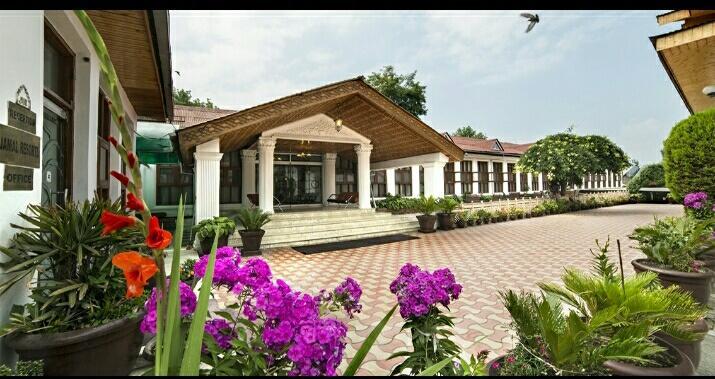Jamal Resorts ศรีนาการ์ ภายนอก รูปภาพ