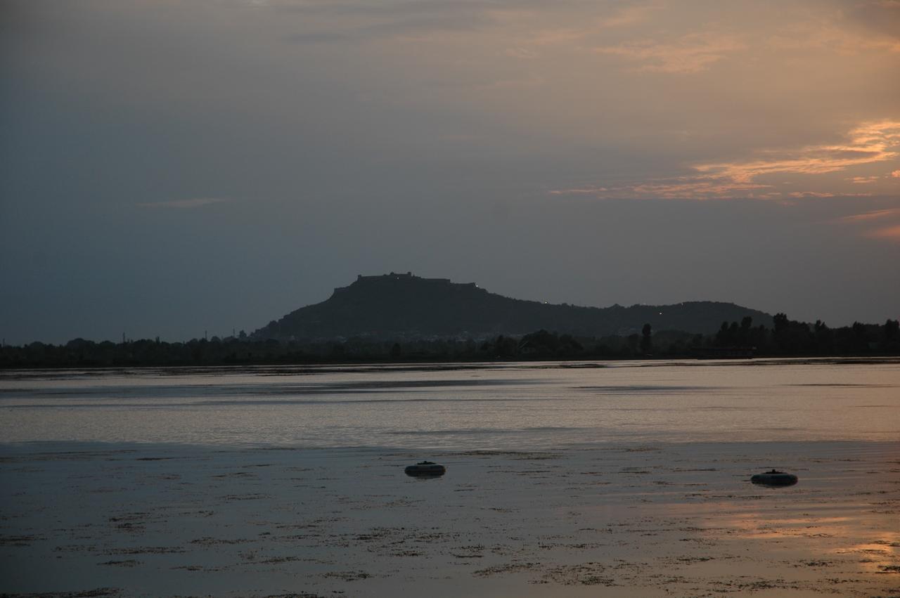 Jamal Resorts ศรีนาการ์ ภายนอก รูปภาพ